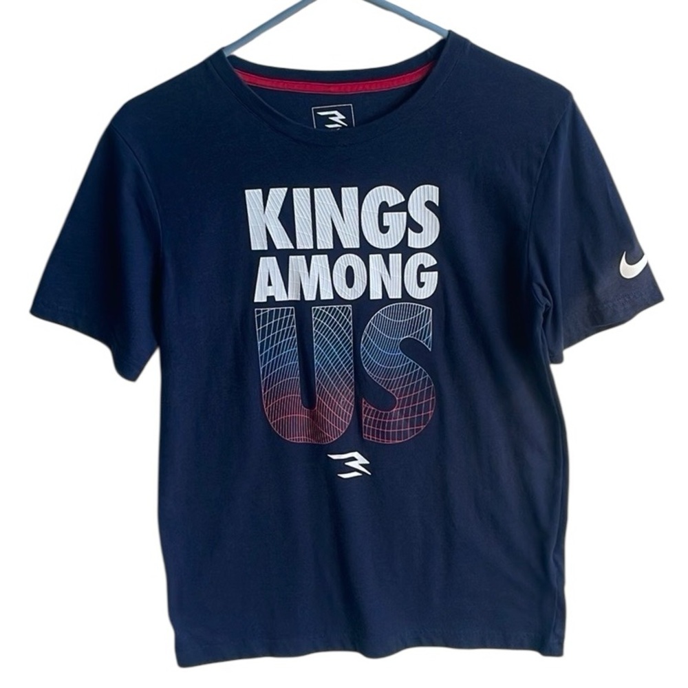 NIKE KINGS AMONG US BOYS BLUE SHORT SLEEVE T-SHIRT SIZE XL